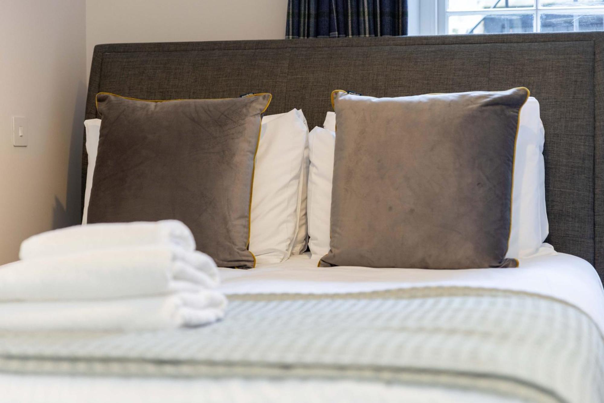 Dragon Suites - Edinburgh City Centre 2 Bed Apartment 외부 사진