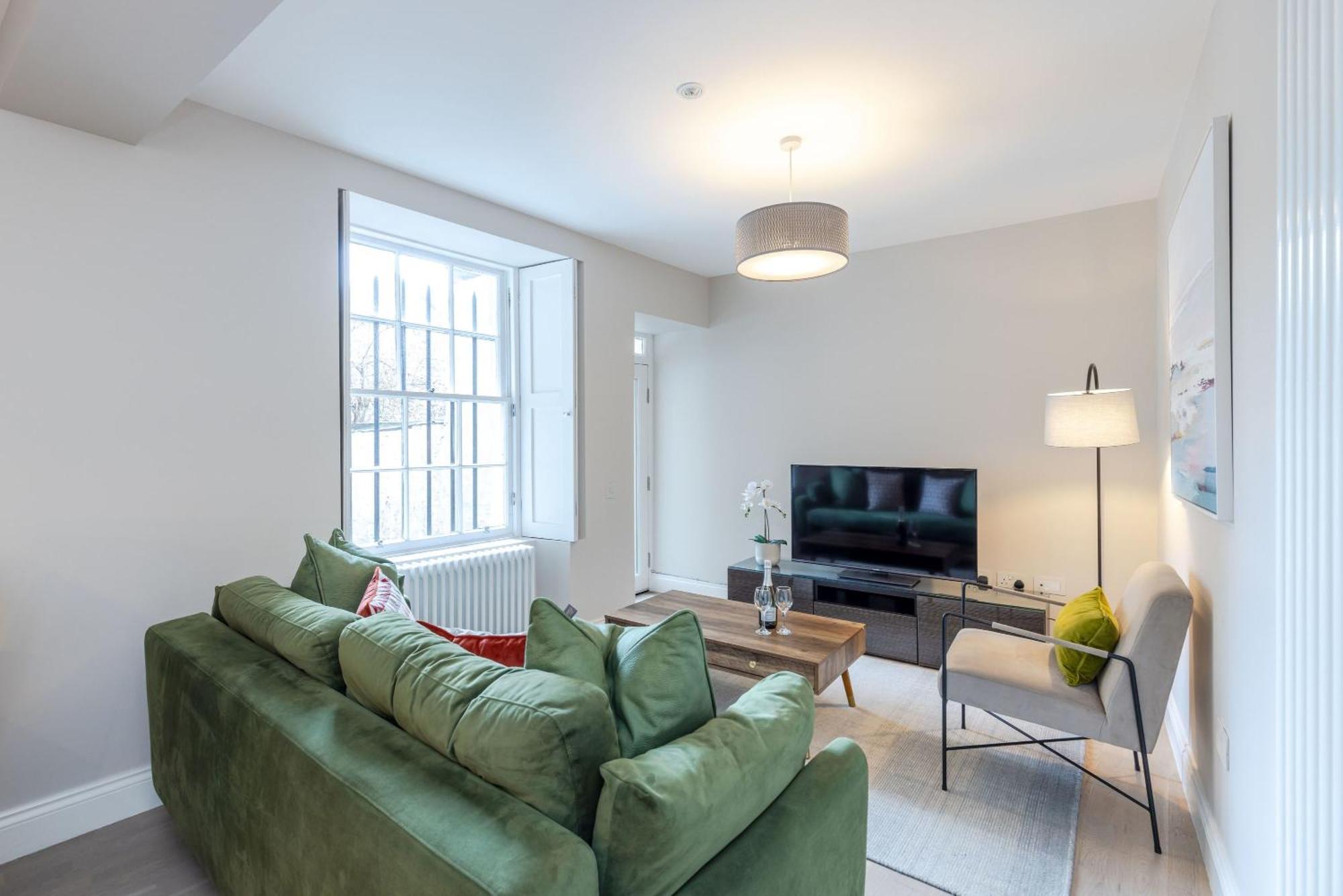 Dragon Suites - Edinburgh City Centre 2 Bed Apartment 외부 사진